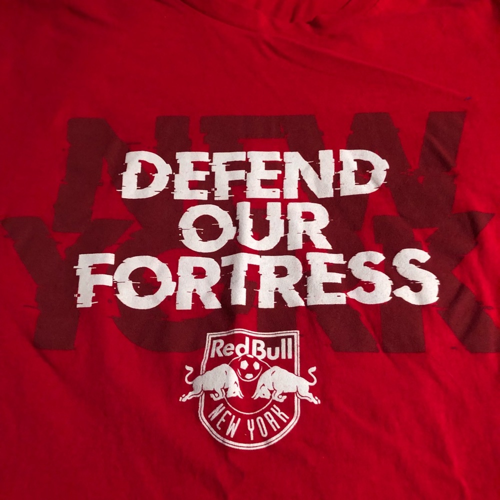Adult medium NEW YORK RED BULLS t-shirt, unisex